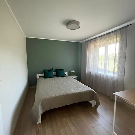 Konukevi Mihkli Majutus *